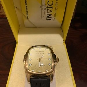 Men’s Invicta Lupah